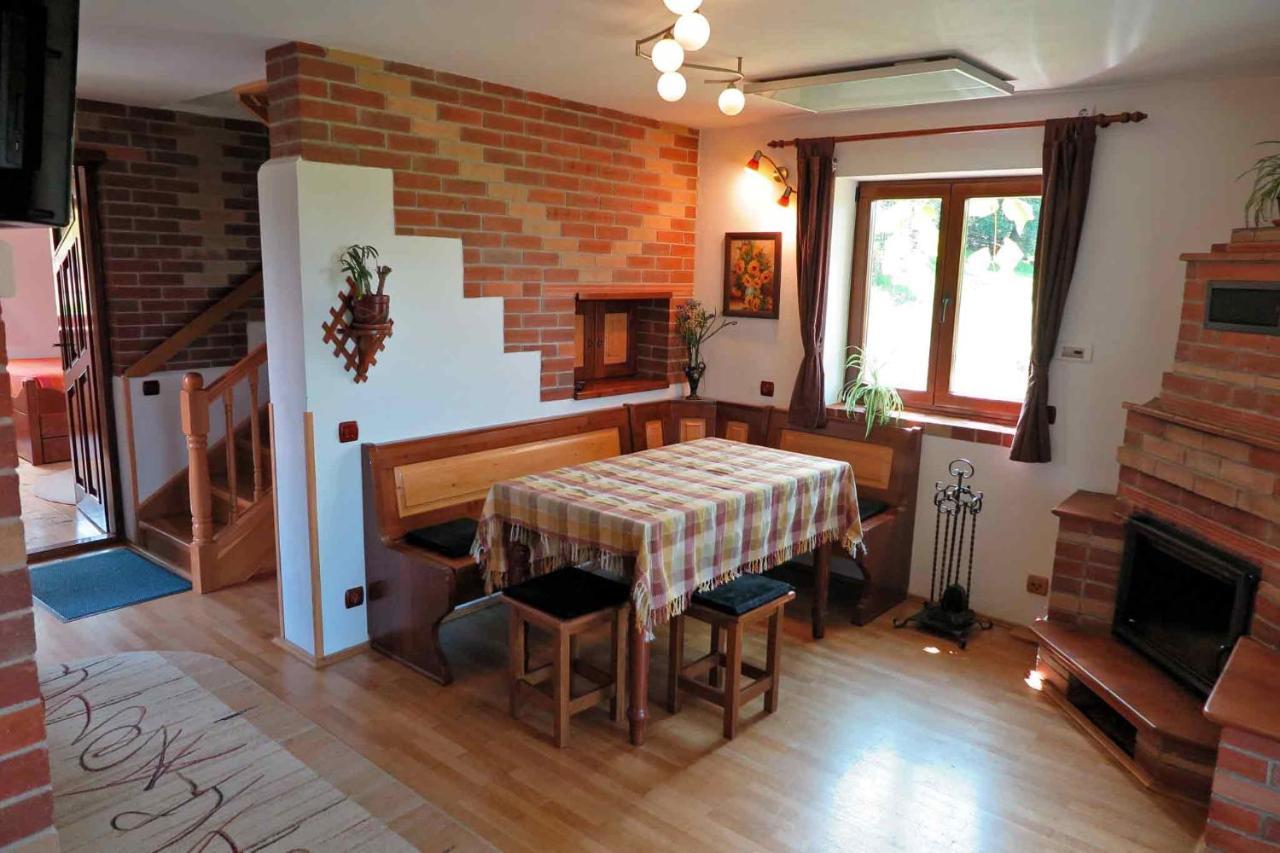 Casa Zollo Apartment Sălişte Exterior foto