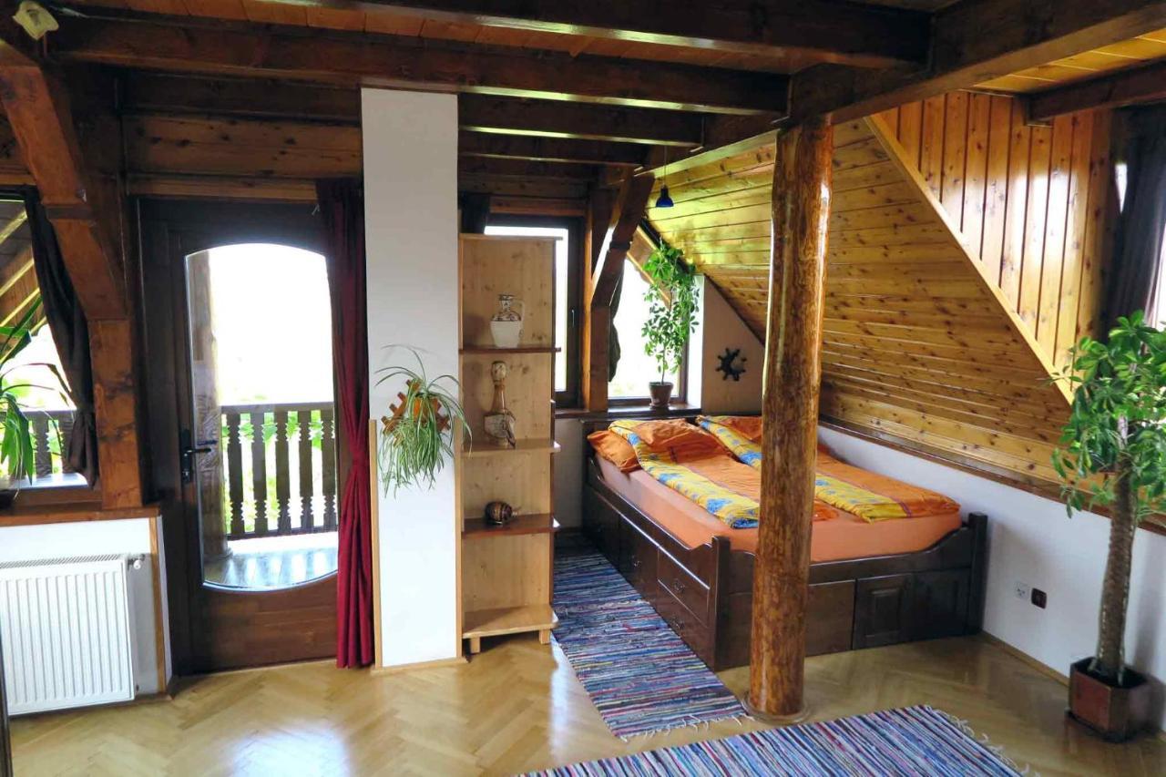 Casa Zollo Apartment Sălişte Exterior foto